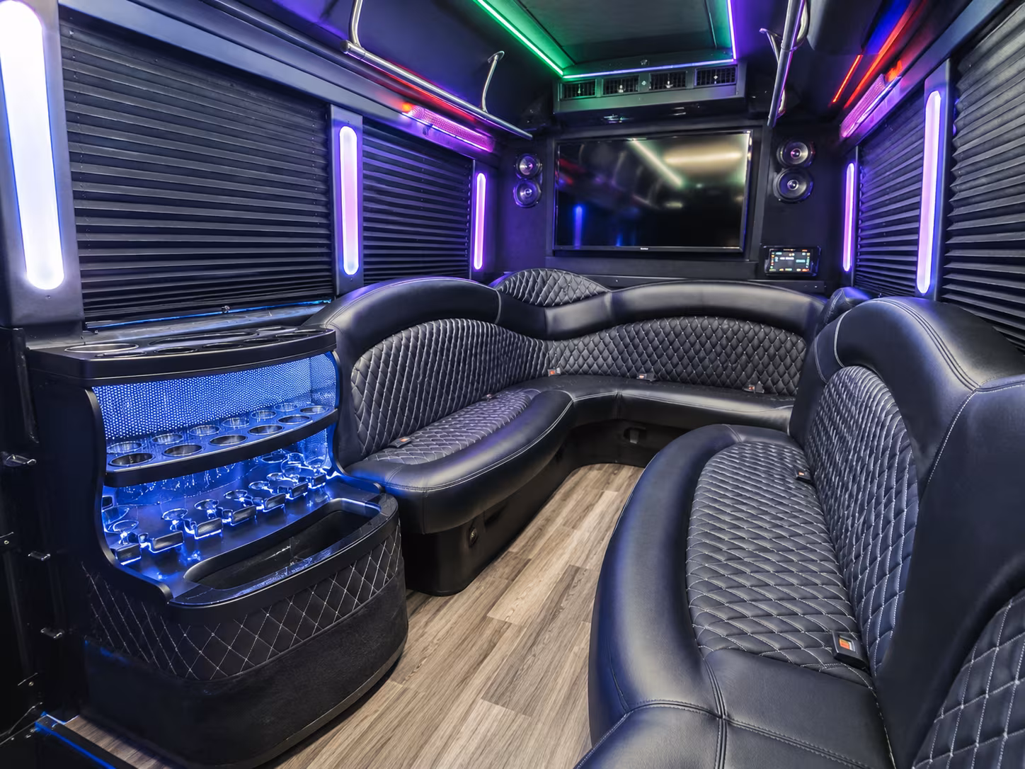 affordable topeka prom party bus prices split across your group
