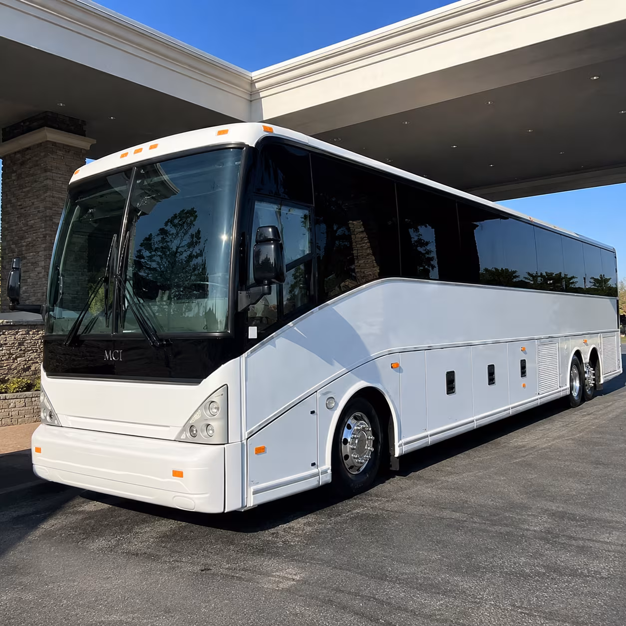 topeka airport shuttles for military and government travel