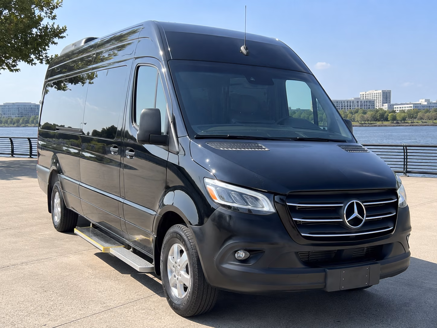 topeka bus rentals for kansas road trips and missouri travel
